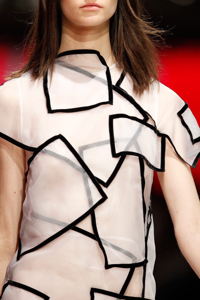 Christopher Kane 2013ﶬŮװϵУ׶ʱװܣͼƬ