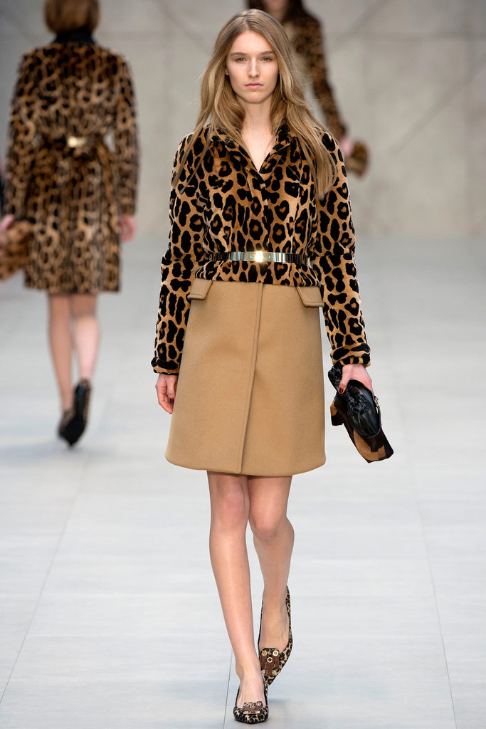 Burberry Prorsum 2013ﶬŮװϵУ׶ʱװܣͼƬ