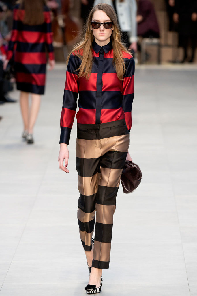 Burberry Prorsum 2013ﶬŮװϵУ׶ʱװܣͼƬ