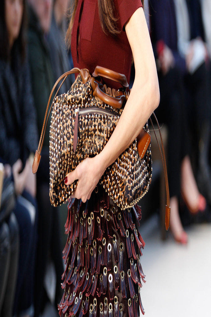 Burberry Prorsum 2013ﶬŮװϵУ׶ʱװܣͼƬ