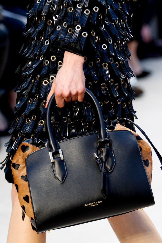 Burberry Prorsum 2013ﶬŮװϵУ׶ʱװܣͼƬ