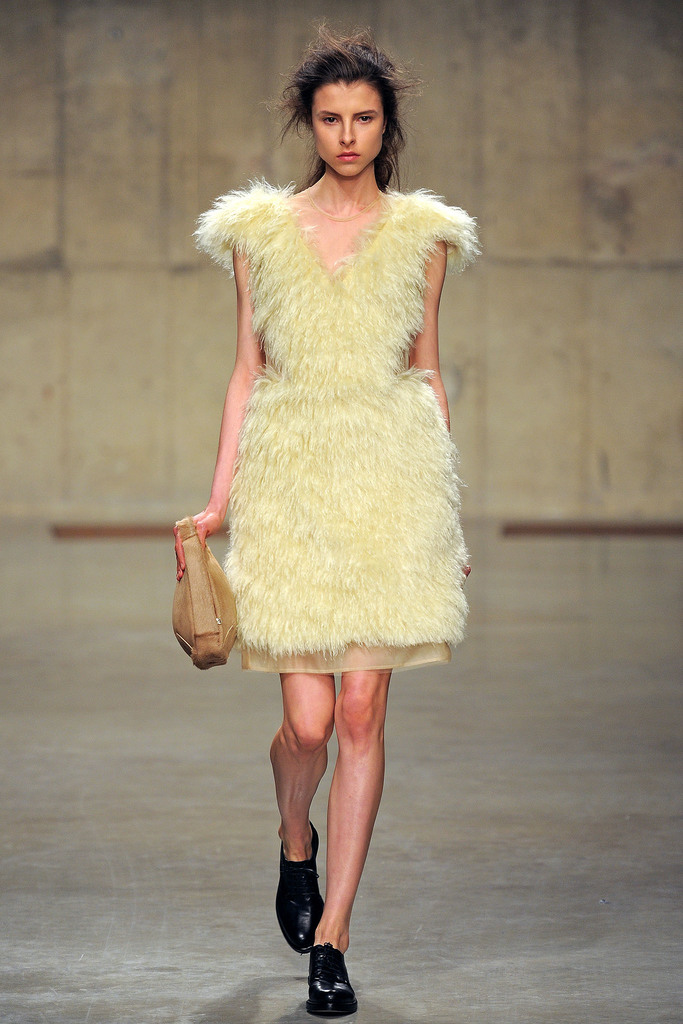 Simone Rocha 2013ﶬϵиͼƬ