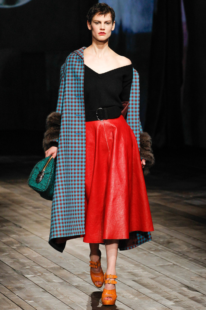 Prada 2013ﶬŮװϵУʱװܣͼƬ