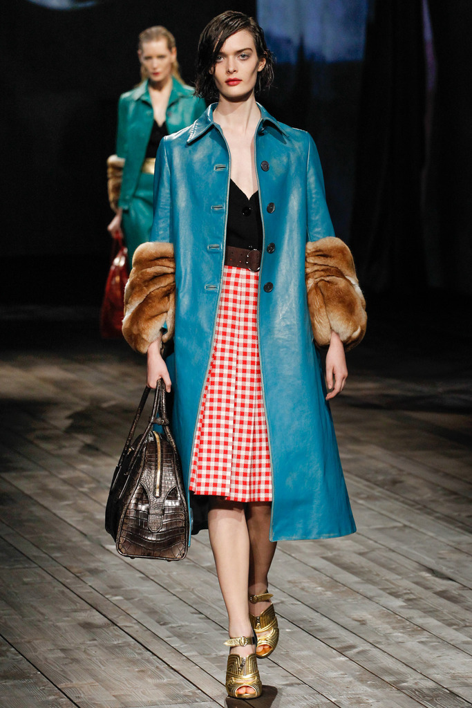 Prada 2013ﶬŮװϵУʱװܣͼƬ