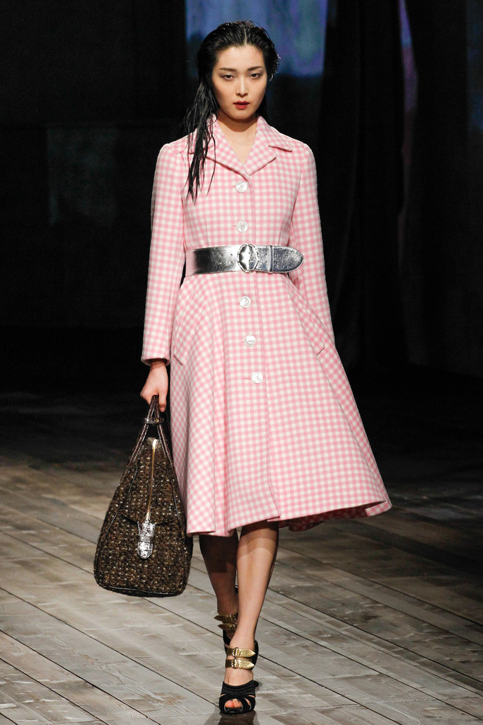 Prada 2013ﶬŮװϵУʱװܣͼƬ