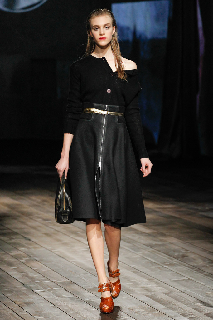 Prada 2013ﶬŮװϵУʱװܣͼƬ