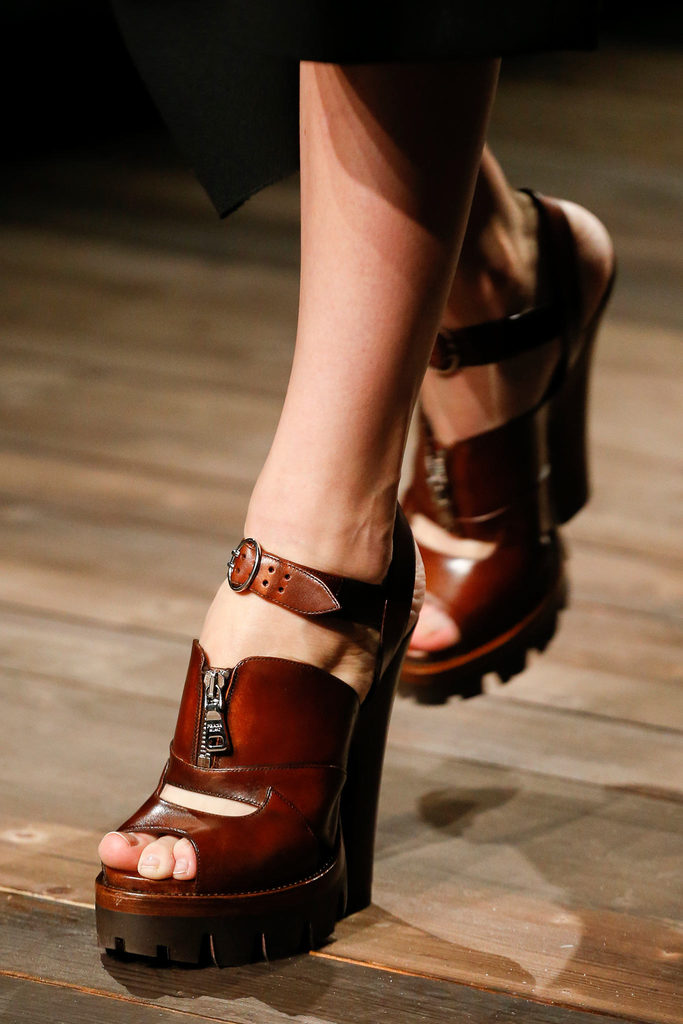 Prada 2013ﶬŮװϵУʱװܣͼƬ