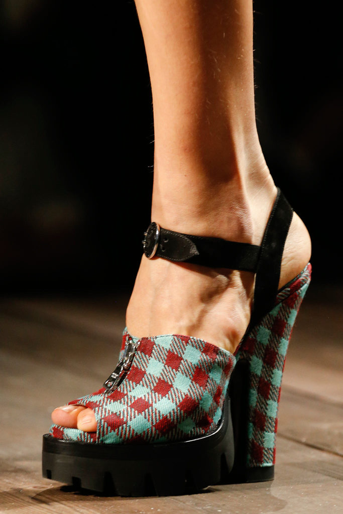 Prada 2013ﶬŮװϵУʱװܣͼƬ