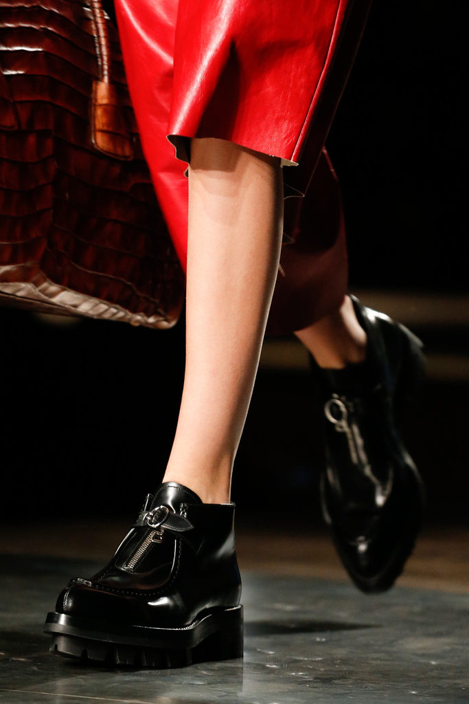 Prada 2013ﶬŮװϵУʱװܣͼƬ