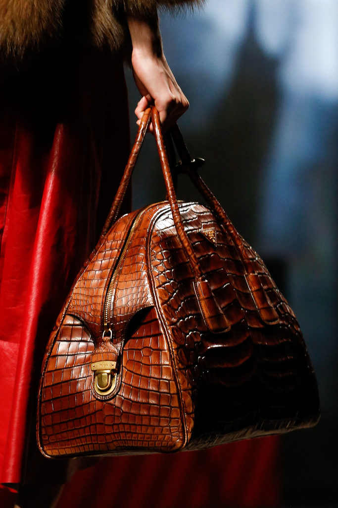 Prada 2013ﶬŮbϵУmrbܣDƬ
