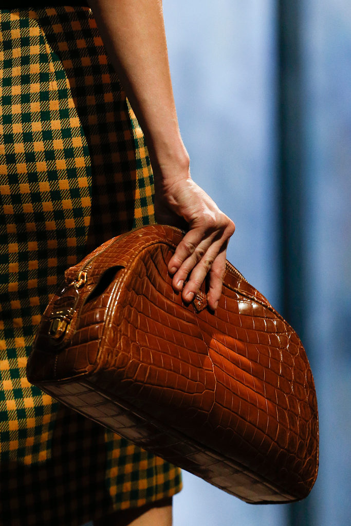 Prada 2013ﶬŮbϵУmrbܣDƬ