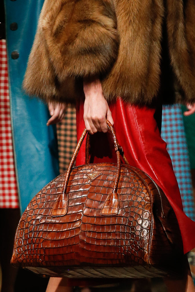 Prada 2013�ﶬŮװϵ�У�����ʱװ�ܣ�����ͼƬ