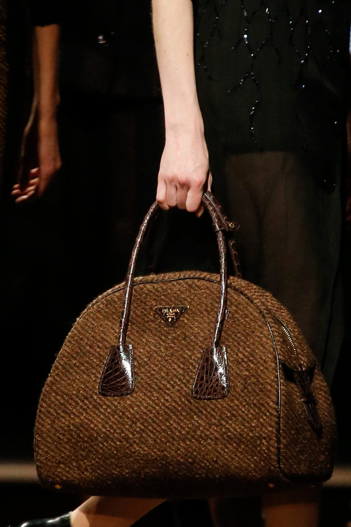 Prada 2013�ﶬŮװϵ�У�����ʱװ�ܣ�����ͼƬ