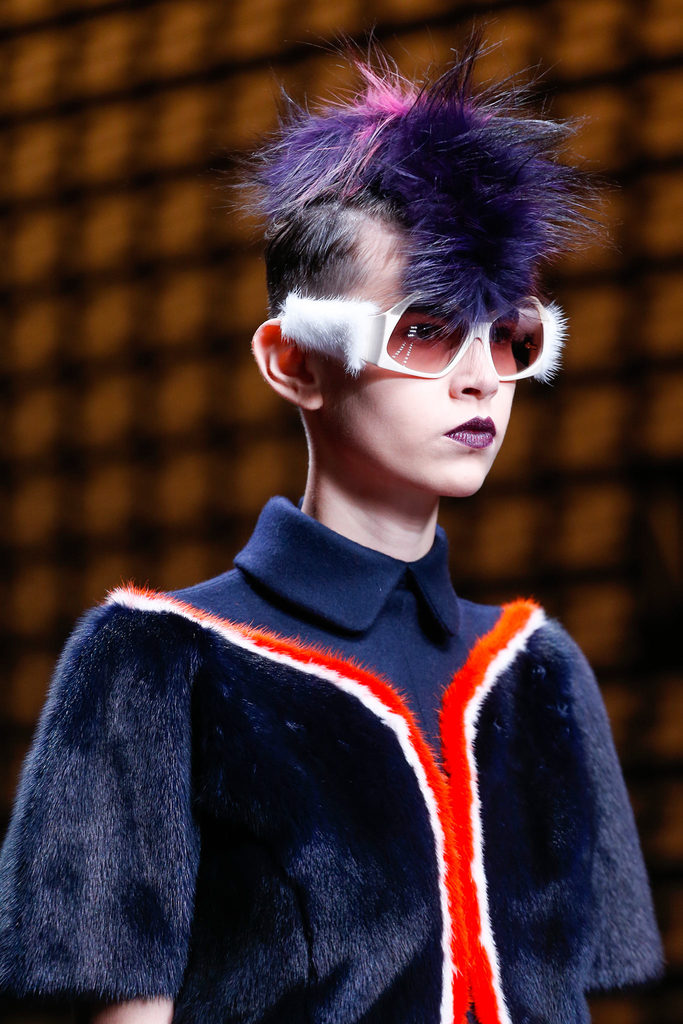 Fendi 2013ﶬŮbϵУmrbܣDƬ