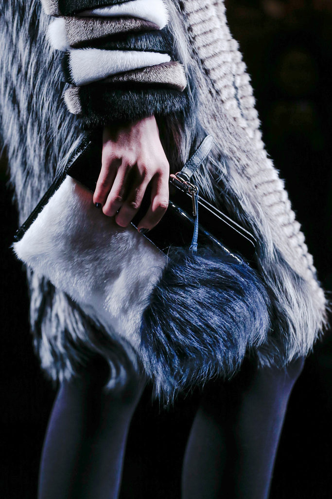 Fendi 2013ﶬŮbϵУmrbܣDƬ