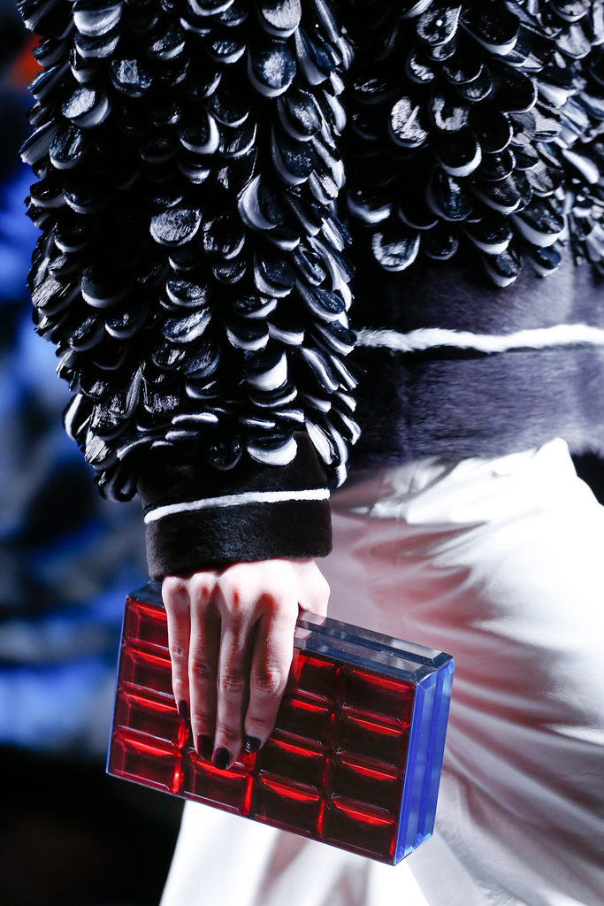 Fendi 2013ﶬŮbϵУmrbܣDƬ