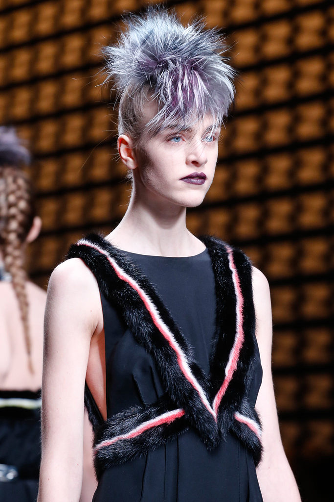 Fendi 2013ﶬŮbϵУmrbܣDƬ