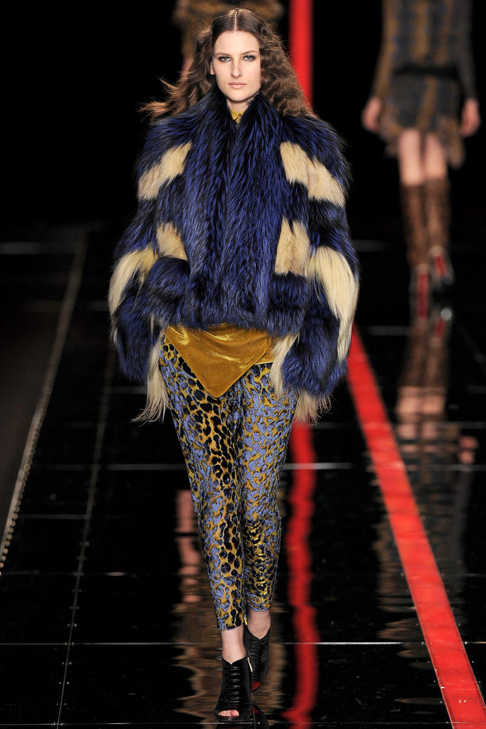 Just Cavalli 2013ﶬŮװϵУʱװܣͼƬ