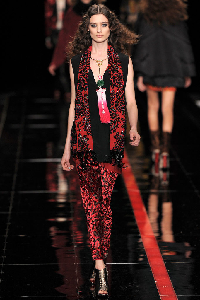 Just Cavalli 2013ﶬŮװϵУʱװܣͼƬ