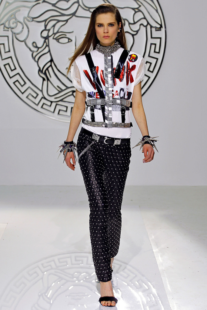 Versace 2013ﶬŮװϵУʱװܣͼƬ