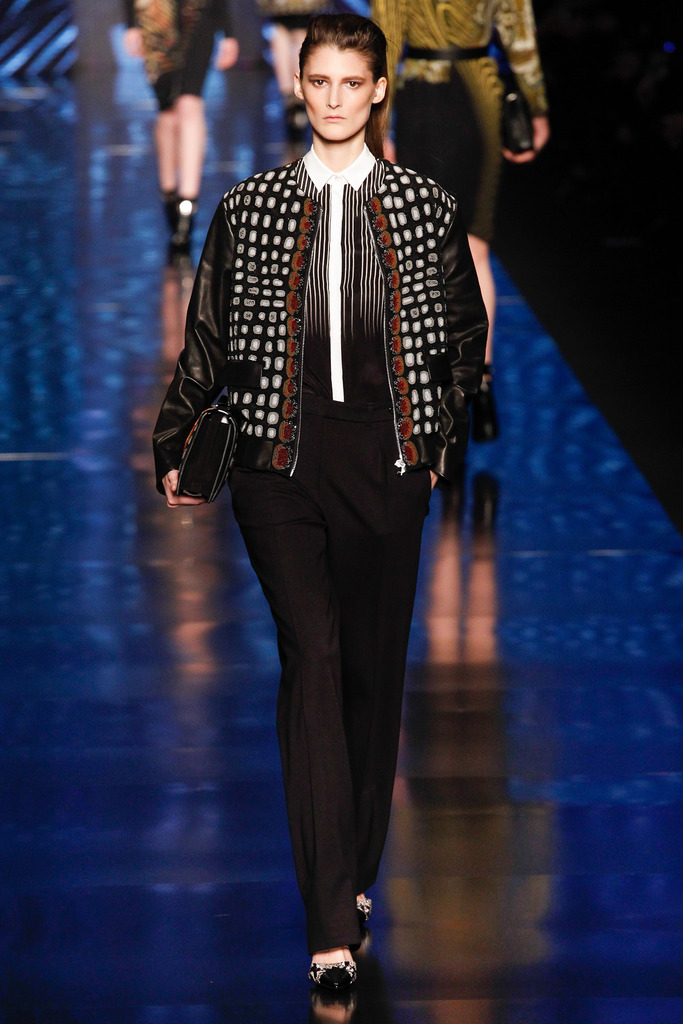 Etro 2013ﶬŮװϵУŮװܣͼƬ