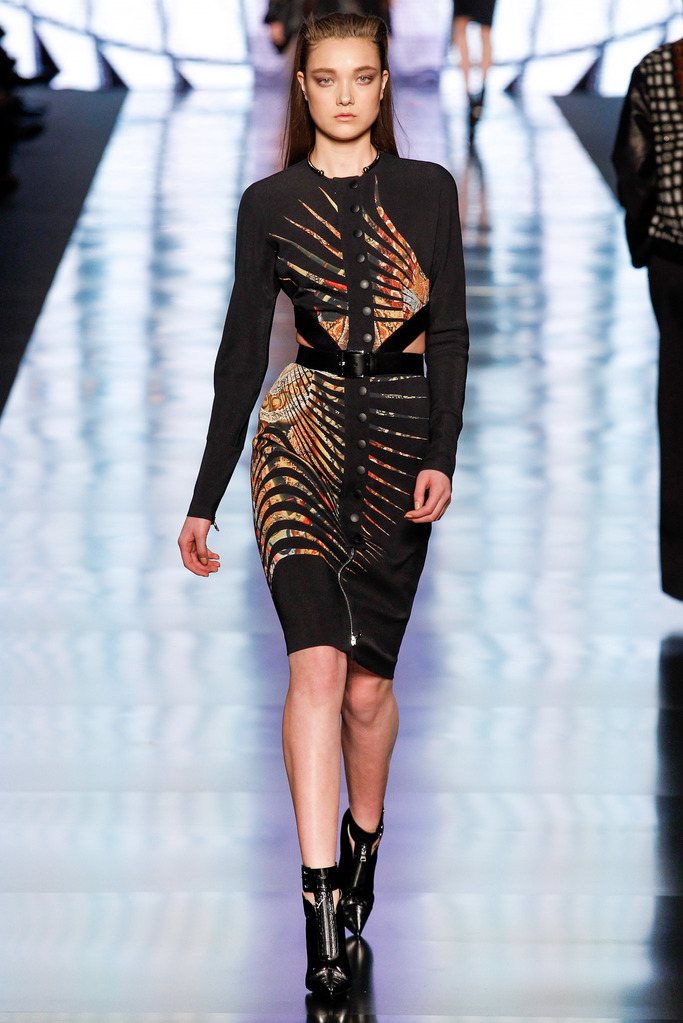 Etro 2013ﶬŮװϵУŮװܣͼƬ