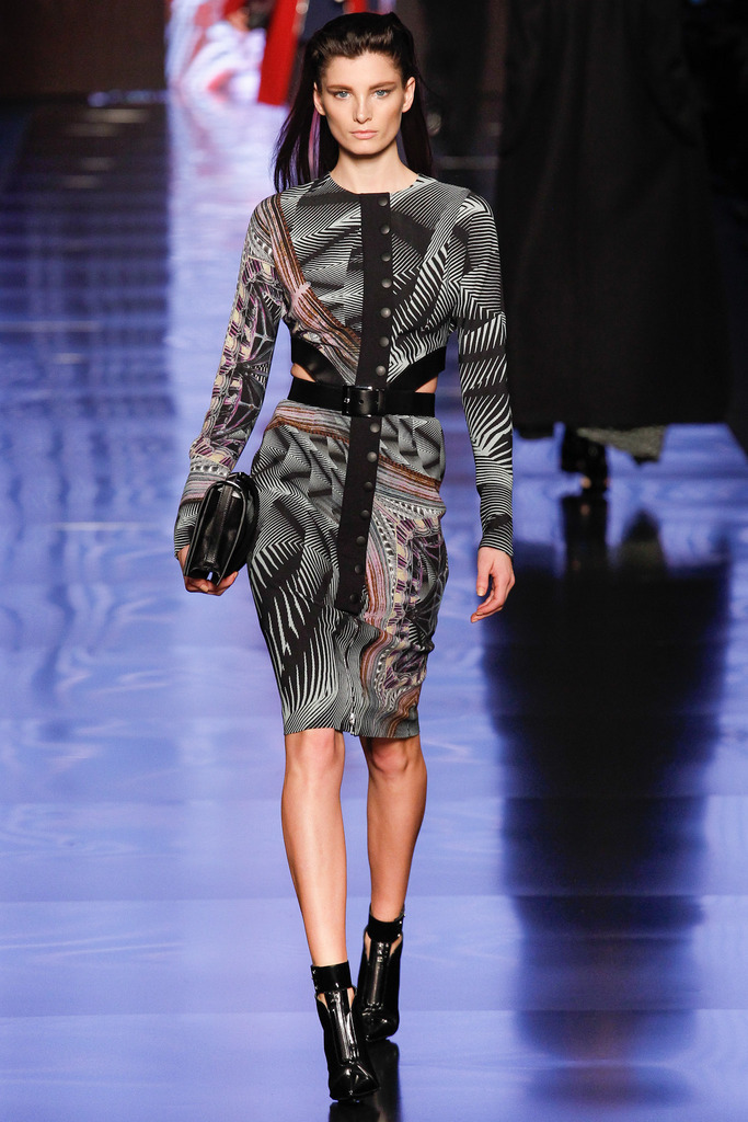 Etro 2013ﶬŮװϵУŮװܣͼƬ