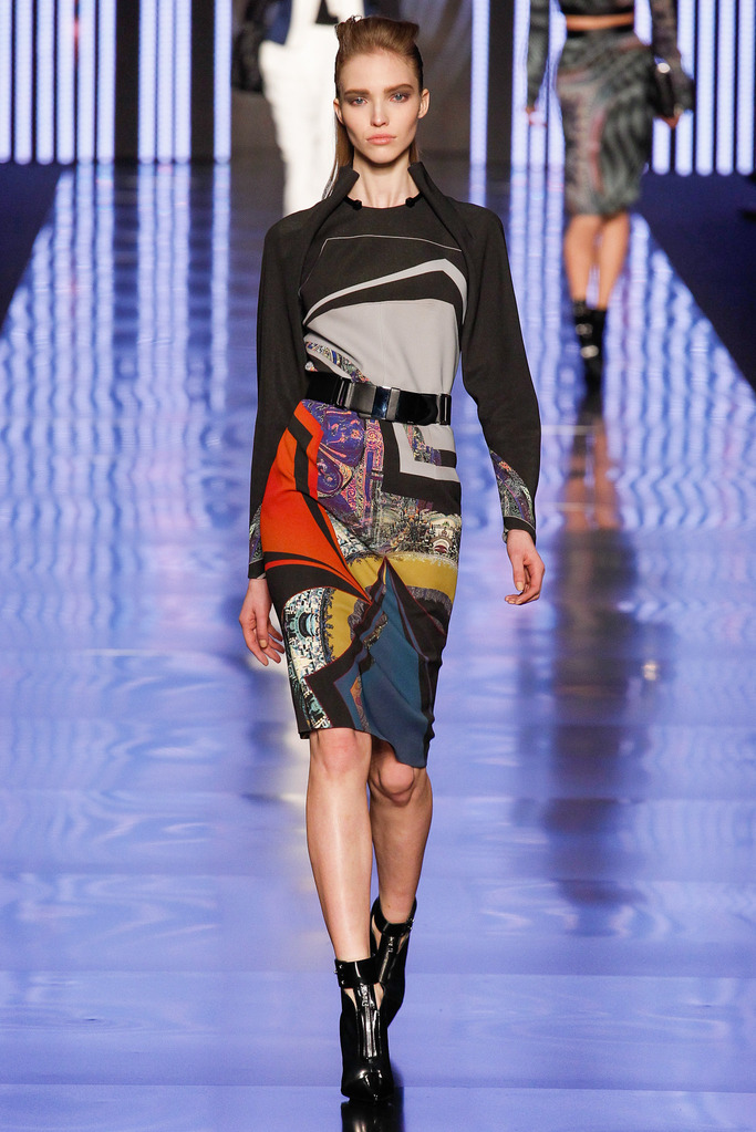 Etro 2013ﶬŮװϵУŮװܣͼƬ