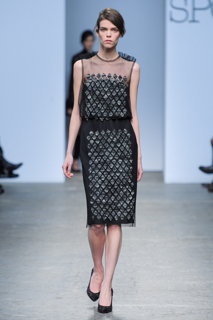 Sportmax 2013ﶬŮװϵУŮװܣͼƬ