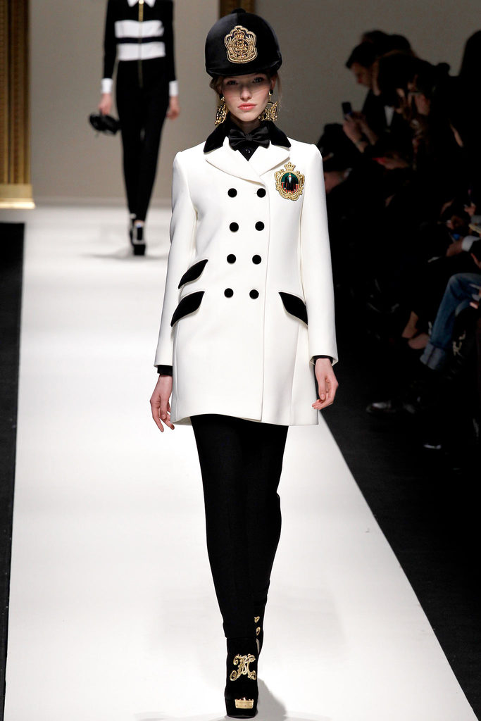 Moschino 2013ﶬŮװϵУŮװܣͼƬ