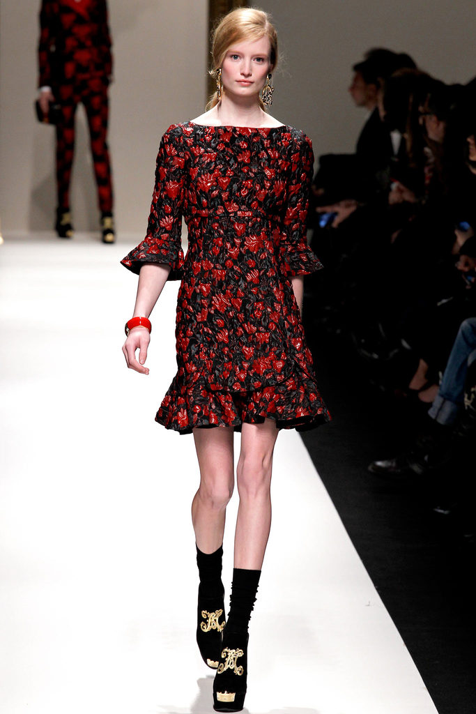 Moschino 2013ﶬŮװϵУŮװܣͼƬ