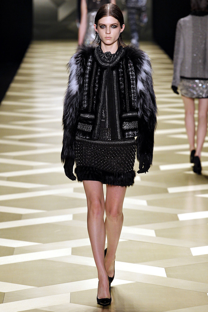 Roberto Cavalli 2013ﶬŮװϵУʱװܣͼƬ