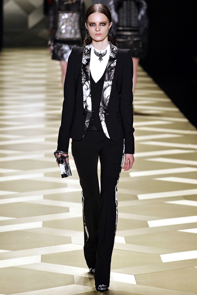 Roberto Cavalli 2013ﶬŮװϵУʱװܣͼƬ