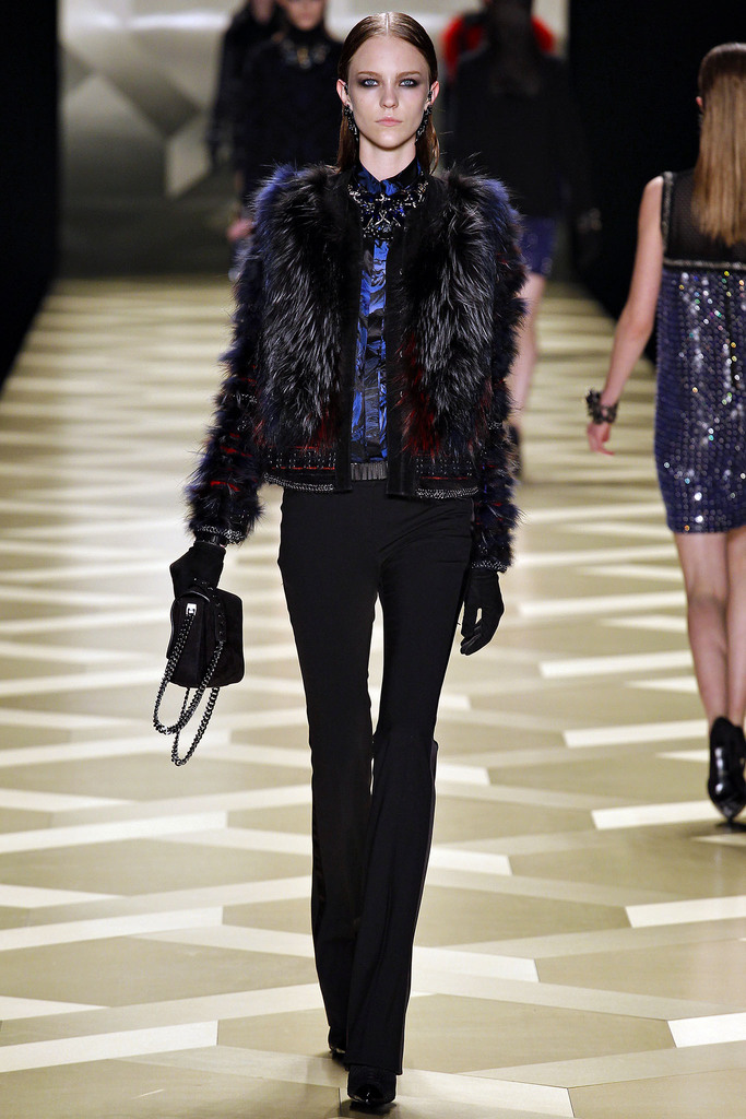 Roberto Cavalli 2013ﶬŮװϵУʱװܣͼƬ