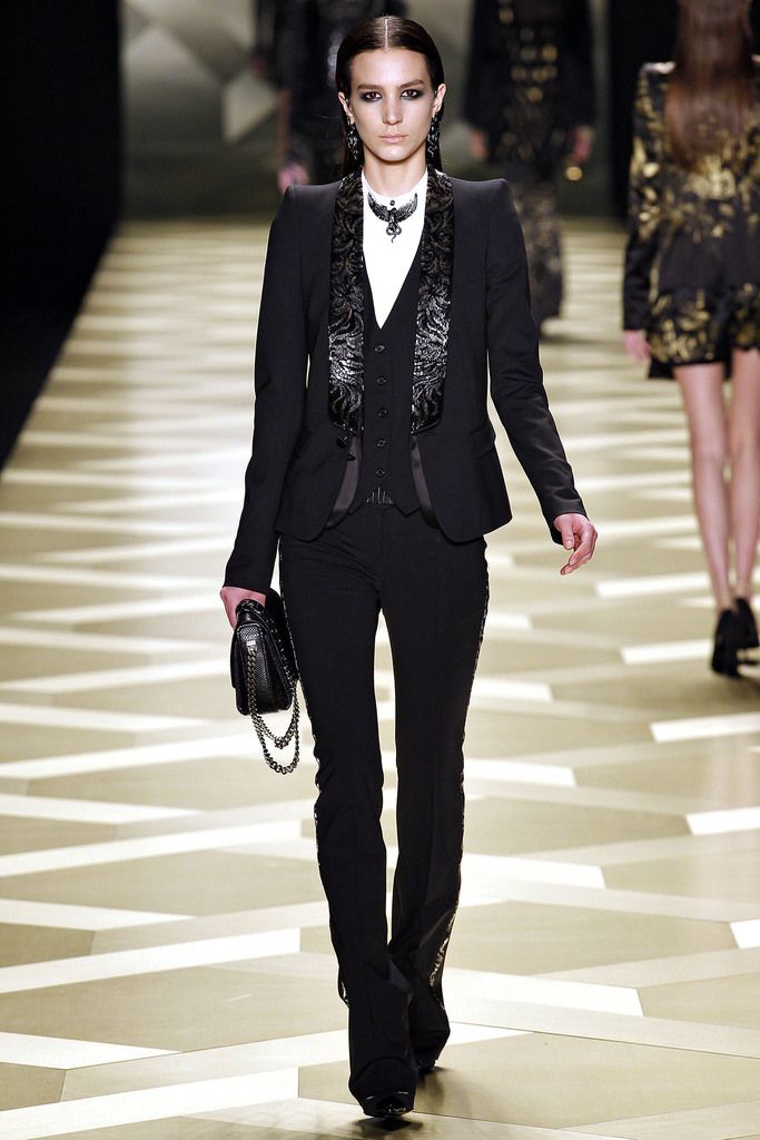 Roberto Cavalli 2013ﶬŮװϵУʱװܣͼƬ