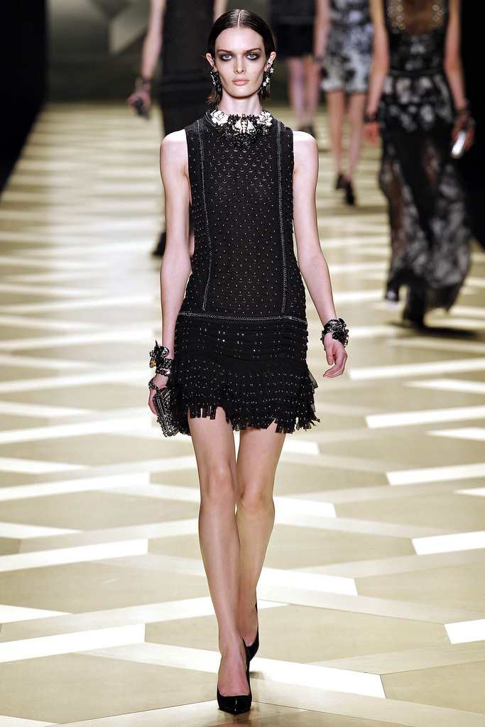 Roberto Cavalli 2013ﶬŮװϵУʱװܣͼƬ