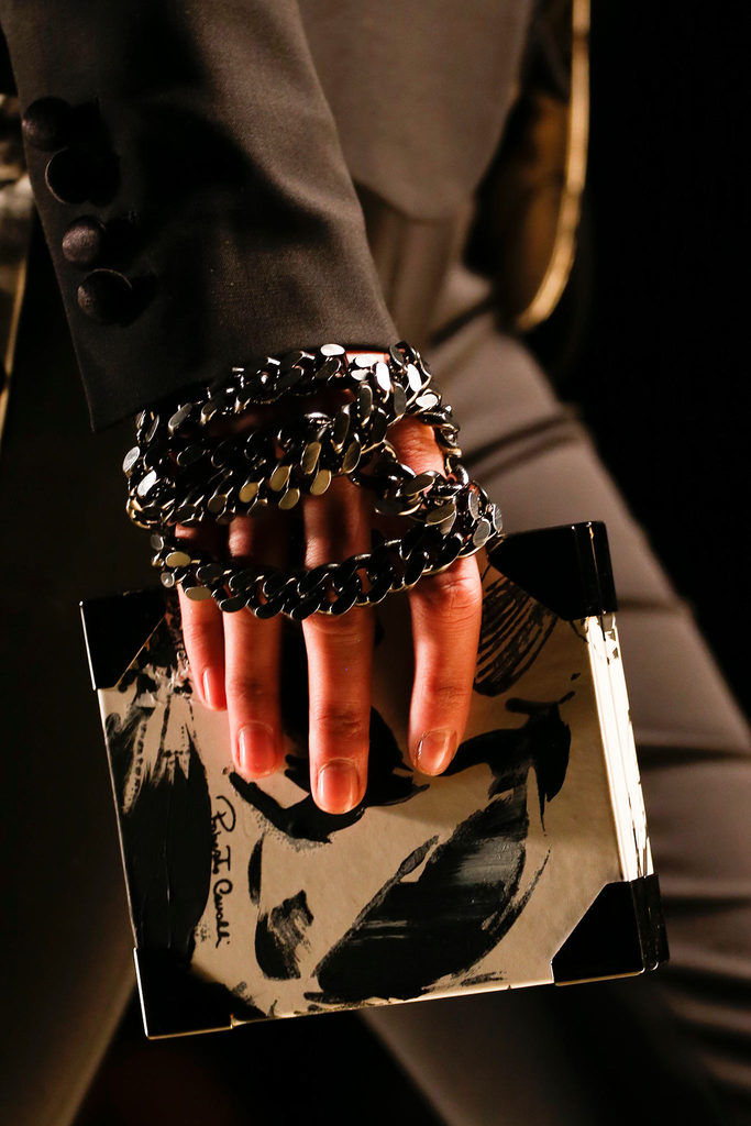 Roberto Cavalli 2013ﶬŮװϵУʱװܣͼƬ