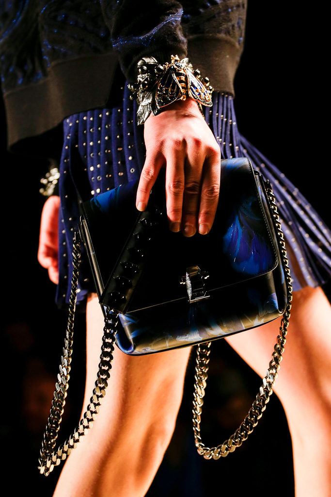 Roberto Cavalli 2013ﶬŮװϵУʱװܣͼƬ