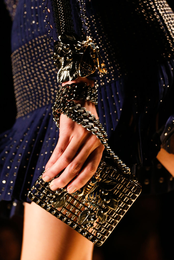 Roberto Cavalli 2013ﶬŮװϵУʱװܣͼƬ