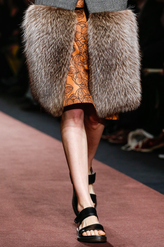 Marni 2013�ﶬŮװϵ�У�����ʱװ�ܣ�����ͼƬ