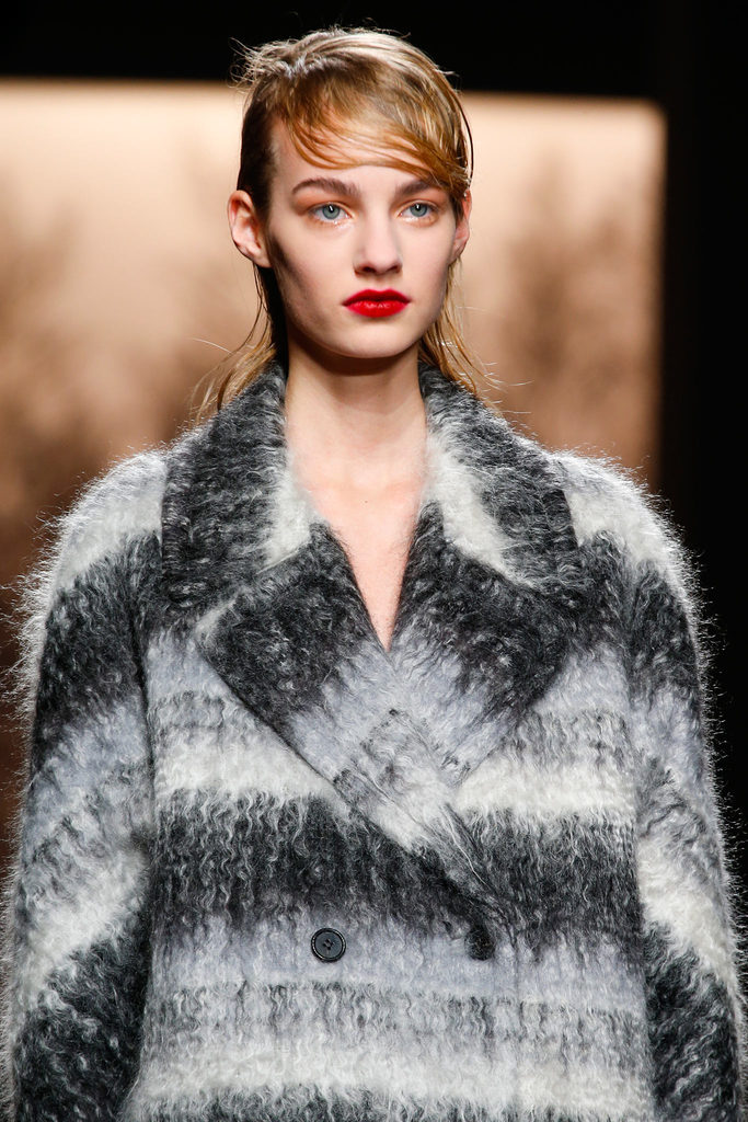 Marni 2013�ﶬŮװϵ�У�����ʱװ�ܣ�����ͼƬ