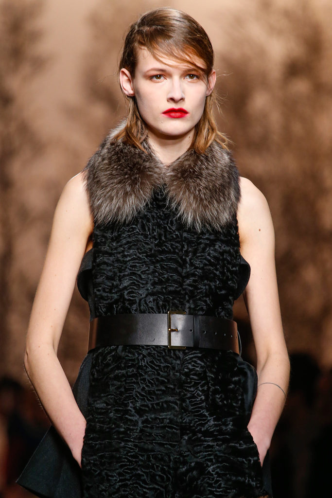 Marni 2013�ﶬŮװϵ�У�����ʱװ�ܣ�����ͼƬ