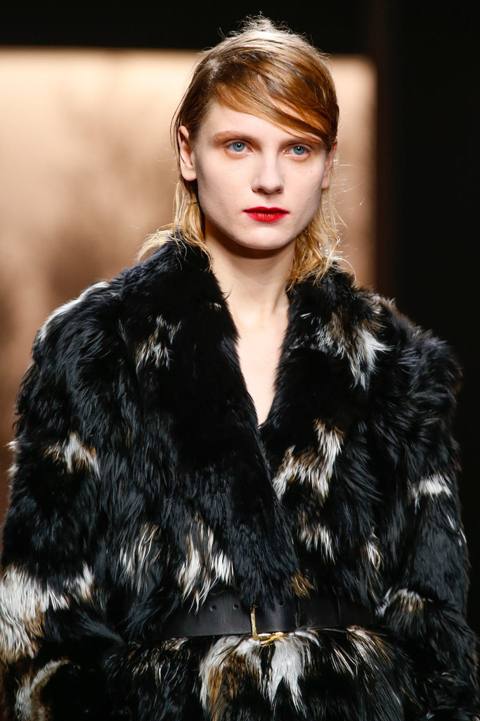 Marni 2013�ﶬŮװϵ�У�����ʱװ�ܣ�����ͼƬ