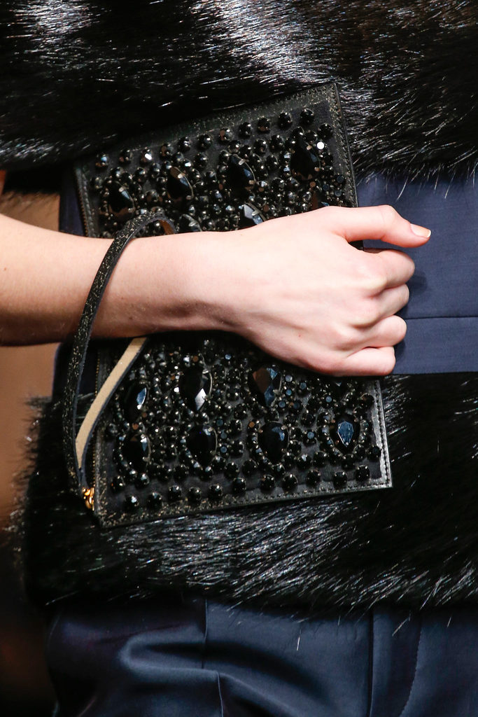 Marni 2013�ﶬŮװϵ�У�����ʱװ�ܣ�����ͼƬ