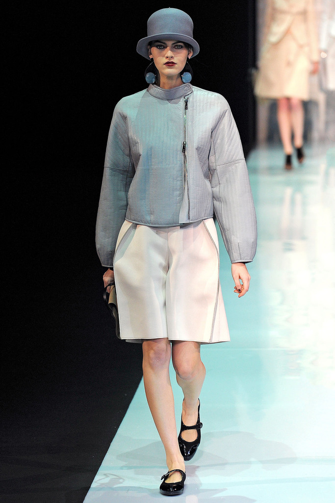 Emporio Armani 2013ﶬŮbϵУmrbܣDƬ