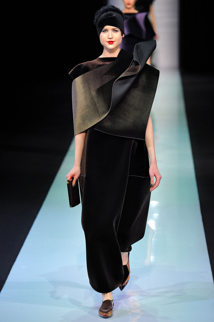 Emporio Armani 2013ﶬŮbϵУmrbܣDƬ