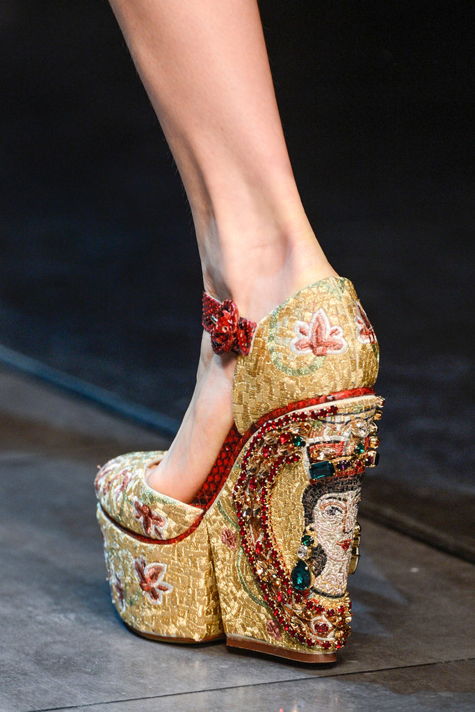 Dolce & Gabbana 2013ﶬŮװϵУʱװܣͼƬ