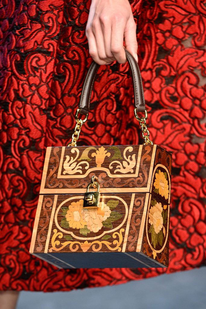 Dolce & Gabbana 2013ﶬŮbϵУmrbܣDƬ