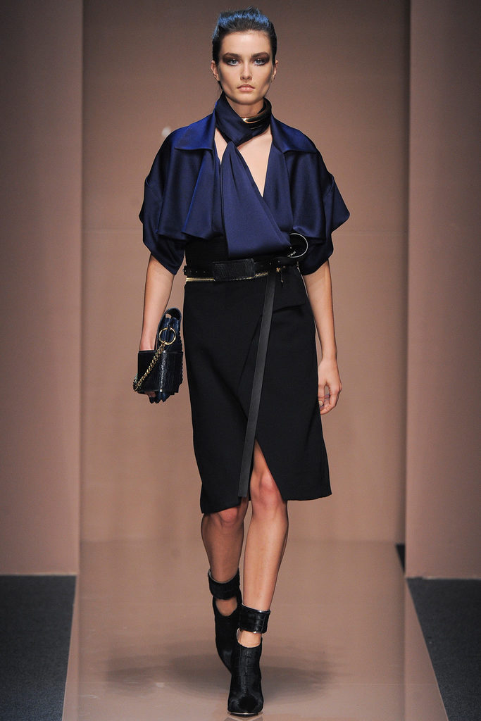 Gianfranco Ferre 2013ﶬŮbϵУmrbܣDƬ