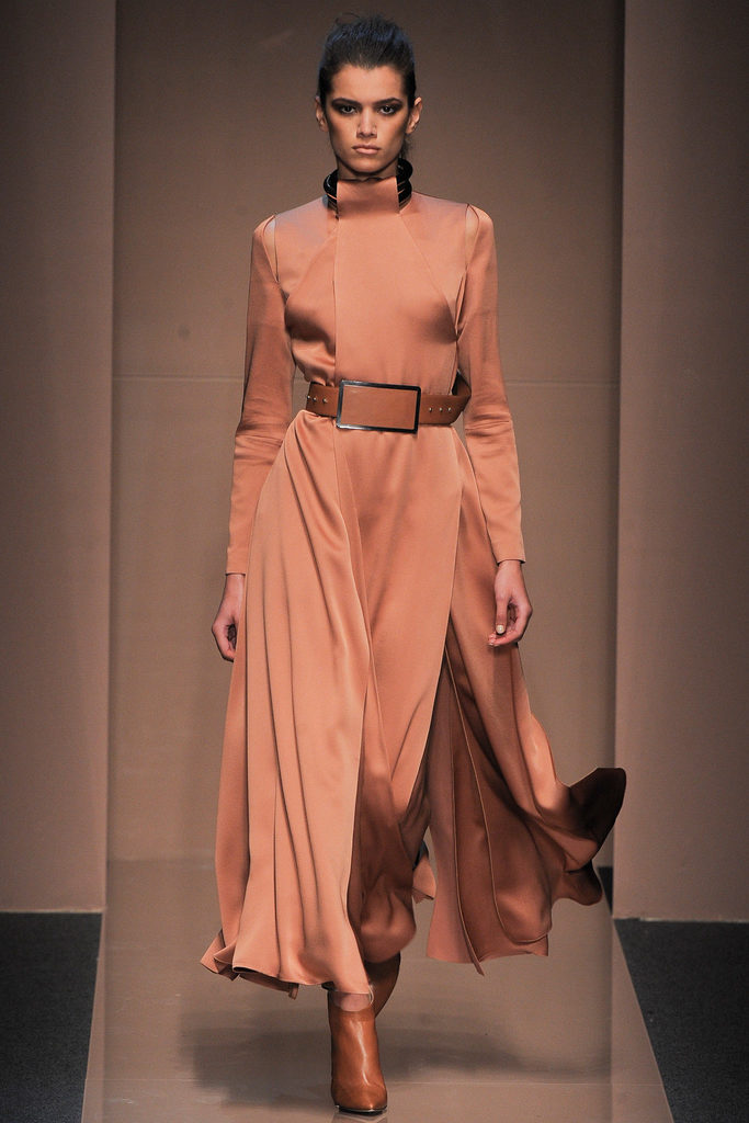 Gianfranco Ferre 2013ﶬŮbϵУmrbܣDƬ
